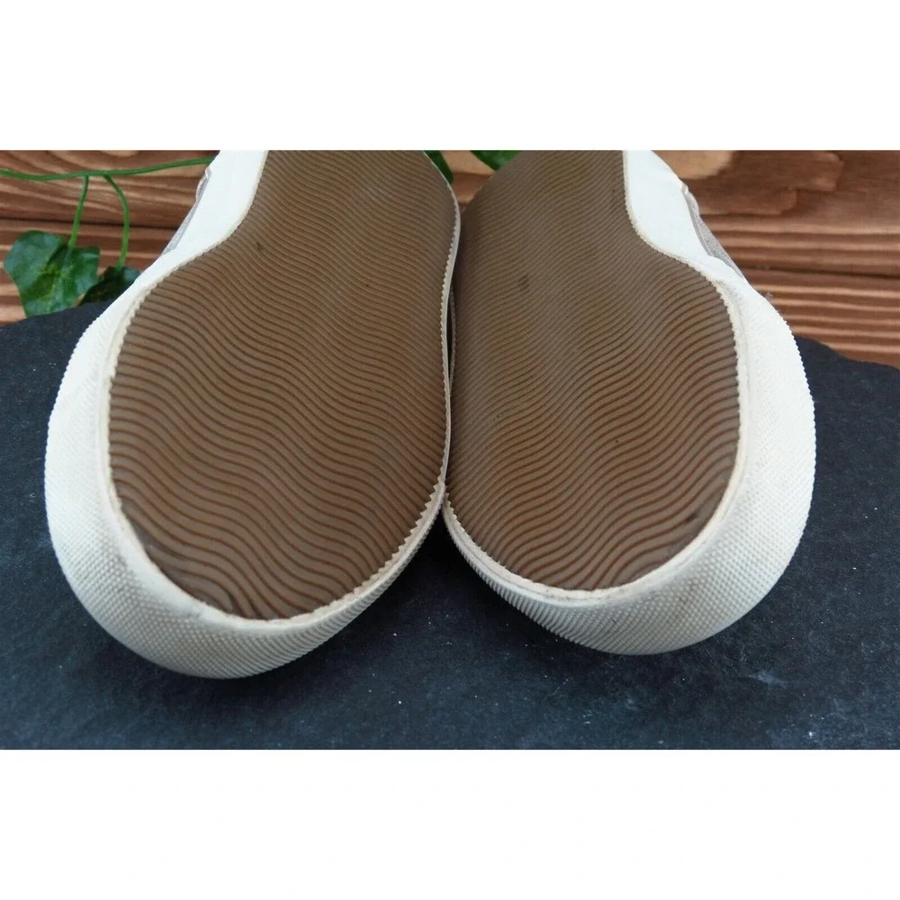 G.H. Bass & Co.‎ Size 5.5 M Champagne Round Toe Flats Synthetic Women